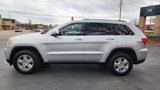 Used 2012 Jeep Grand Cherokee Laredo w/ Laredo E Group image 3
