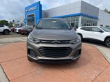 Used 2022 Chevrolet Trax LT w/ Sport Edition image 2