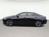 Used 2022 Hyundai Elantra SEL w/ Convenience + Premium Package image 2