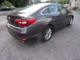 Used 2016 Hyundai Sonata SE image 3