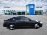 Used 2022 Nissan Sentra SV image 2