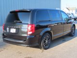 Used 2019 Dodge Grand Caravan SE w/ UConnect Hands-Free Group image 3