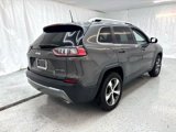 Used 2019 Jeep Cherokee Limited image 3