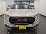 Used 2022 GMC Terrain SLE w/ LPO, Floor Liner Package image 2