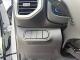 New 2025 Hyundai Venue SE image 3
