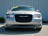 Used 2016 Chrysler 300 S image 3