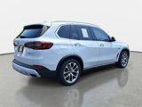 Certified 2022 BMW X5 xDrive45e image 5