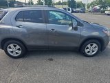 Used 2020 Chevrolet Trax LT w/ Driver Confidence Package image 4