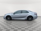 Used 2021 Toyota Camry SE image 4