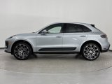 Used 2025 Porsche Macan image 2