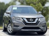 Used 2017 Nissan Rogue S image 3