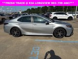 Used 2021 Toyota Camry SE image 2