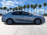 Used 2018 Toyota Camry XLE image 3