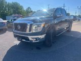 Used 2017 Nissan Titan SL image 3