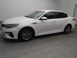 Used 2019 Kia Optima LX image 2