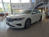 Certified 2022 Volkswagen Passat 2.0T SE image 3