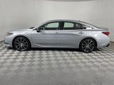 Certified 2020 Toyota Avalon Touring image 4