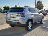 Used 2022 Jeep Compass Latitude image 3