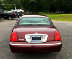 Used 2001 Lincoln Town Car Executive image 4