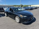Used 2019 Toyota Camry L image 4