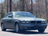 Used 2004 Jaguar XJ8 image 3