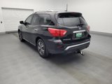 Used 2017 Nissan Pathfinder SV image 5