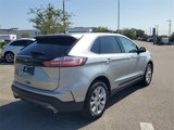 Used 2022 Ford Edge Titanium image 4