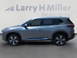 Used 2023 Nissan Rogue SL image 2