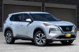Used 2021 Nissan Rogue SV image 2