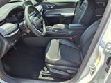 New 2025 Jeep Compass Latitude image 2