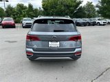 Used 2024 Volkswagen Taos SE image 5