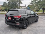 Used 2022 Chevrolet Equinox RS w/ RS Leather Package image 5