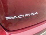 Used 2021 Chrysler Pacifica Touring-L image 5