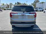 Used 2022 GMC Acadia SLE w/ Driver Convenience Package image 6