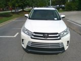Used 2017 Toyota Highlander XLE image 3