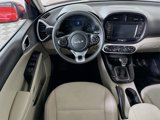 Used 2022 Kia Soul LX image 4