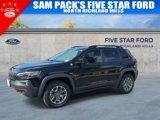 Used 2022 Jeep Cherokee Trailhawk image 4