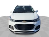 Certified 2022 Chevrolet Trax LT w/ LT Convenience Package image 3