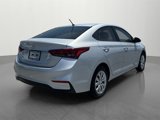 Used 2022 Hyundai Accent SE image 5