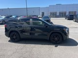 Used 2024 GMC Terrain SLE w/ Driver Convenience Package image 2
