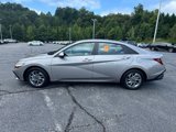 Used 2024 Hyundai Elantra SEL image 2