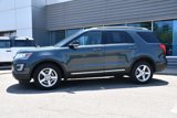 Used 2016 Ford Explorer XLT w/ Equipment Group 202A image 2