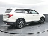Used 2019 Honda Pilot Touring image 4