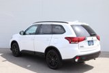 Used 2020 Mitsubishi Outlander LE image 2