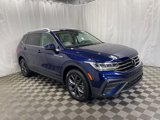 Used 2022 Volkswagen Tiguan SE image 2