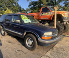 Used 2000 Chevrolet Blazer LT image 2
