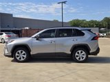 Used 2020 Toyota RAV4 LE image 4