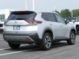 Used 2023 Nissan Rogue SV image 3