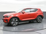 Certified 2024 Volvo XC40 B5 Ultimate w/ Climate Package image 3