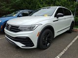 Used 2023 Volkswagen Tiguan SE R-Line image 3